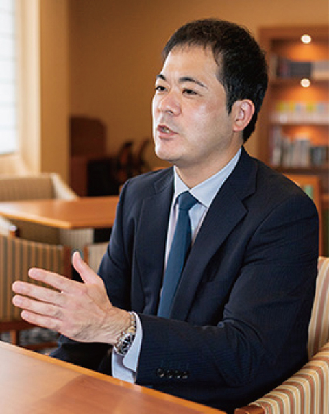 取締役副社長　佐渡 祐収氏