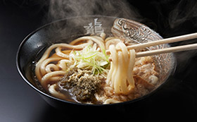 龍ノ巣：名物かすうどん